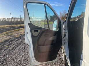 Nissan NV400 closed box van for sale - Image 17 | Autoline KE Nissan NV400 closed box van | Image 17 - Autoline