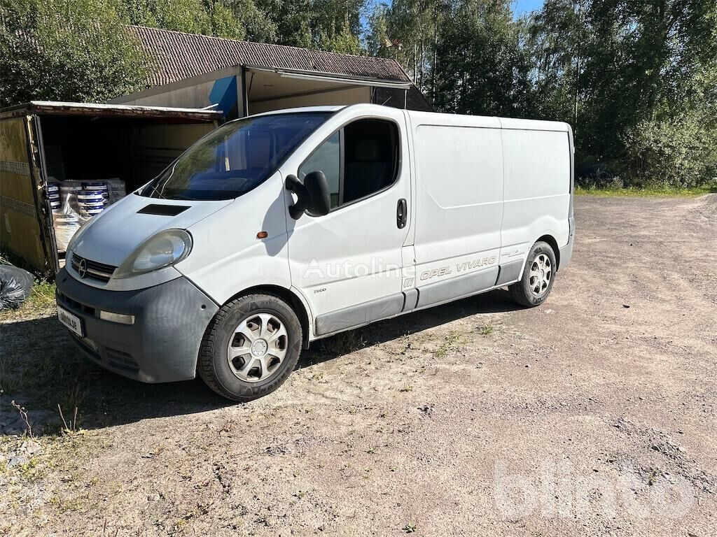 бус фургон Opel VIVARO VAN F7BCB6