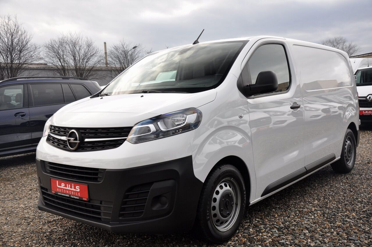 fourgon utilitaire Opel Vivaro