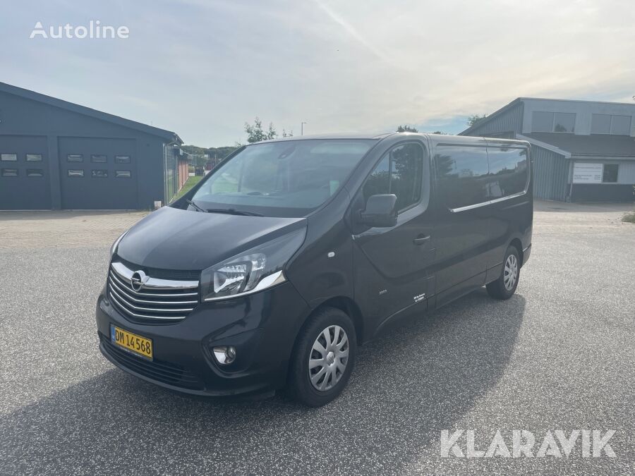 Opel Vivaro minibus furgon