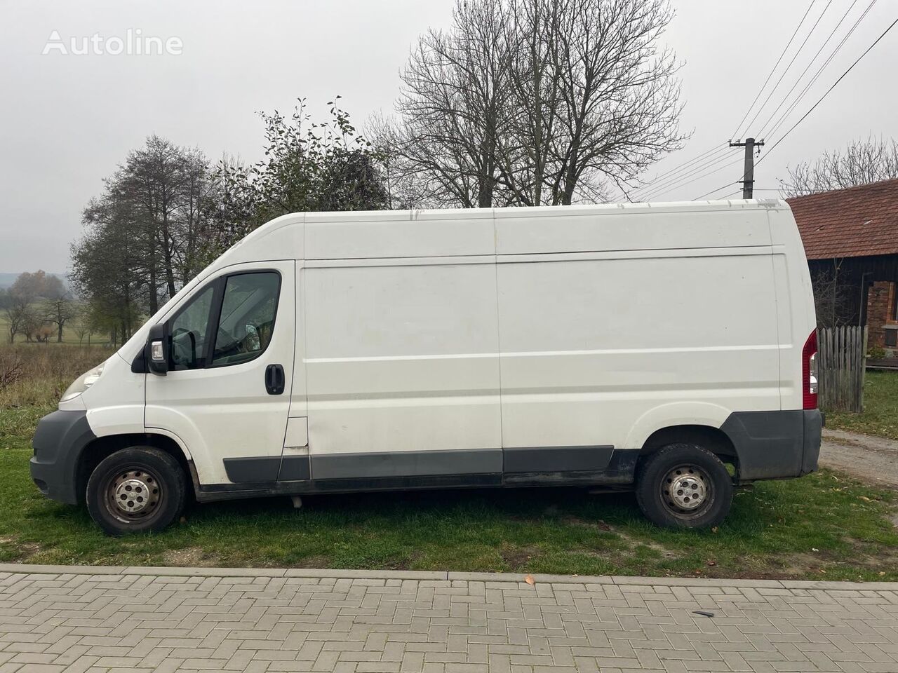 Peugeot BOXER closed box van