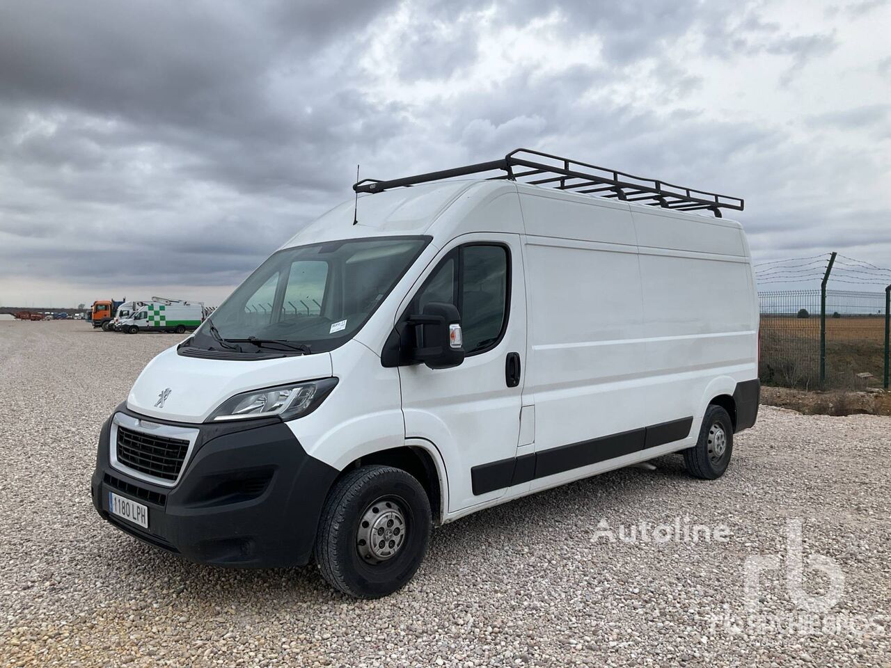 Peugeot BOXER L3H2 2.2 BHDI 140CV closed box van