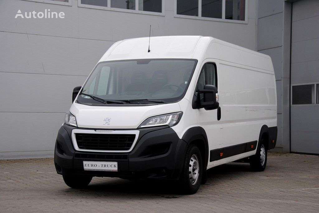 الميكروباصات شاحنة مقفلة Peugeot Boxer