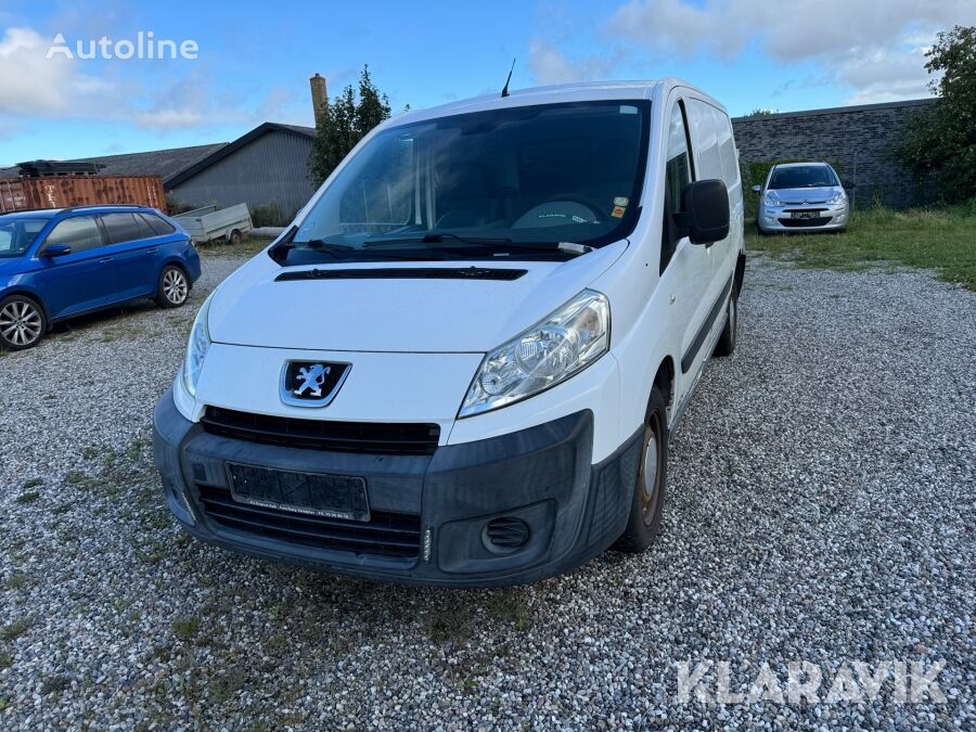 Peugeot Expert closed box van