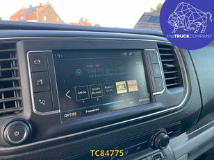 Buy damaged Peugeot Expert 2.0 HDI - DOUBLE CAB - AUTOMATIC - GEARBOX PROBLEM closed box van - Image 12 | Autoline HK Damaged Peugeot Expert 2.0 HDI - DOUBLE CAB - AUTOMATIC - GEARBOX PROBLEM closed box van | Image 12 - Autoline