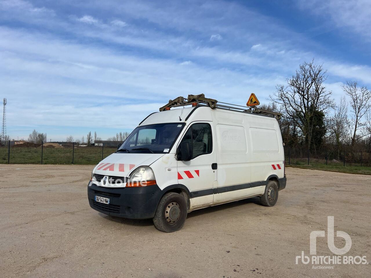 furgone autocarro Renault MASTER 120DCI Vehicule Utilitaire