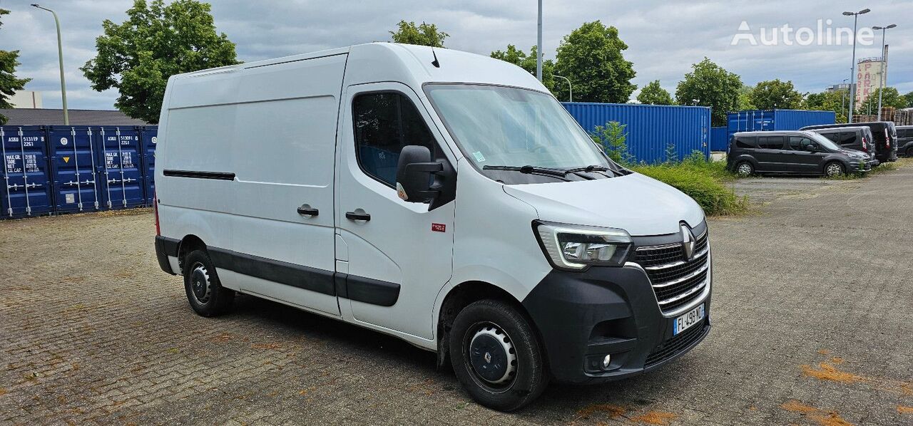 Renault Master  closed box van