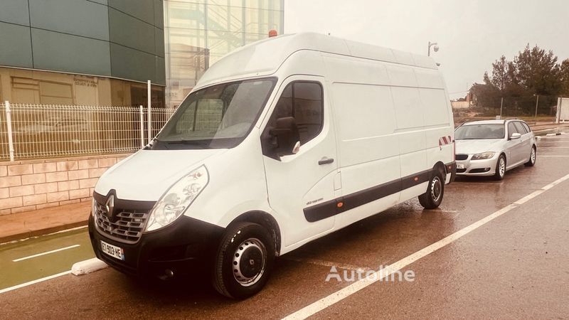 Renault Master closed box van