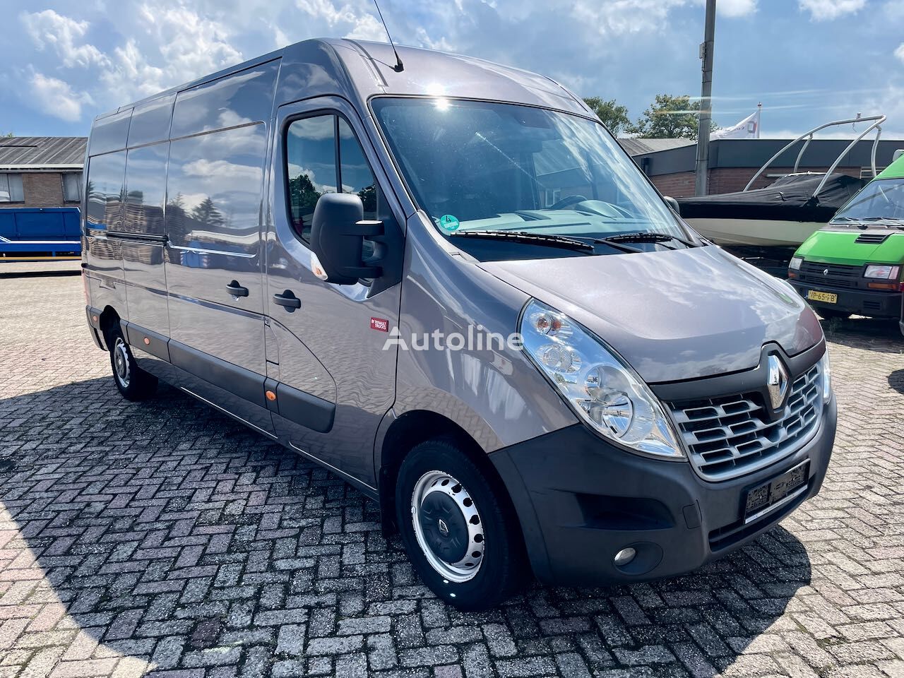 Renault Master 2.3 dCi L3H2 Aut. 2 X Schiebetür Klima Neuwertg furgoneta