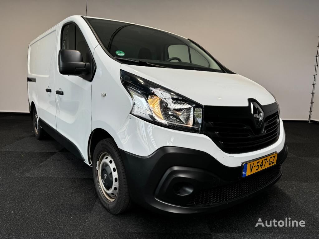 xe van khoang kín Renault TRAFIC L1H1 Euro 6 Airco Navi