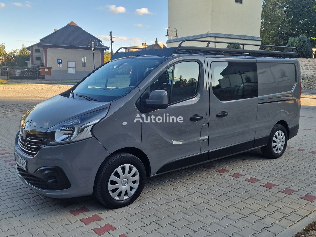 الميكروباصات شاحنة مقفلة Renault Trafic 1.6