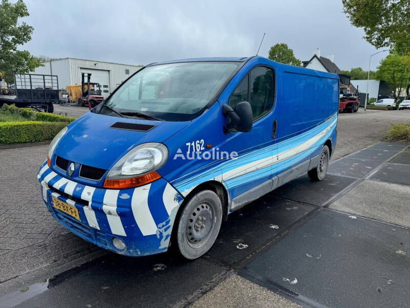 furgone autocarro Renault Trafic 1200 L2 H1 1.9 DCI 82