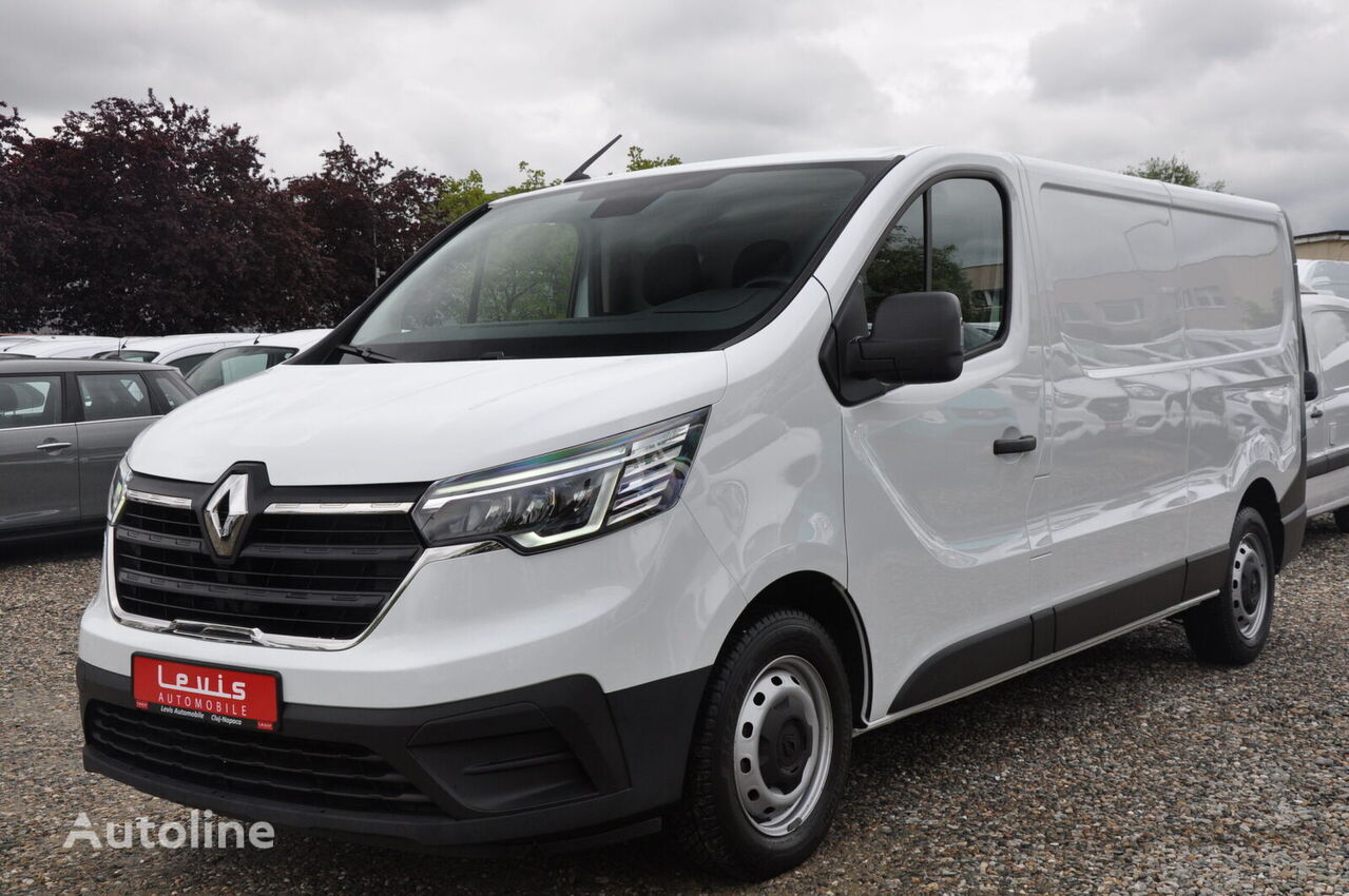 Renault Trafic L2H1 closed box van