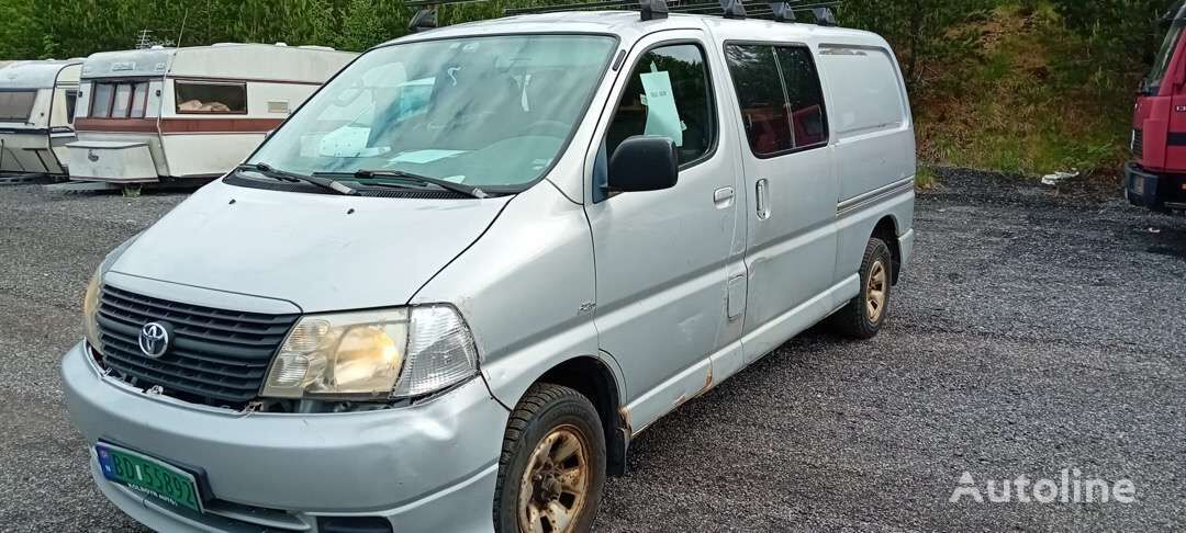 fourgon utilitaire Toyota Hiace 4WD