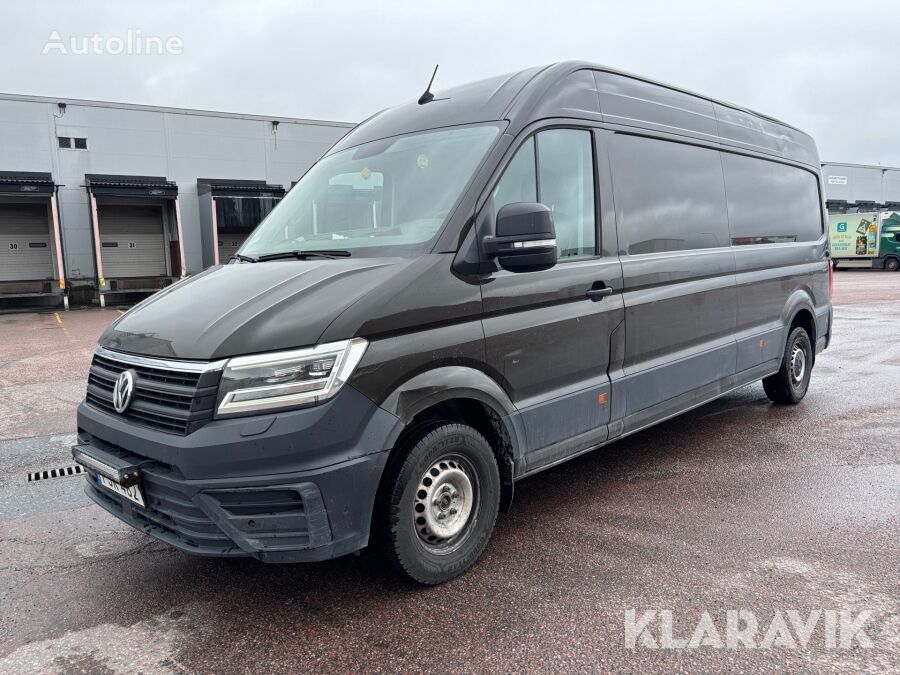 Volkswagen Crafter closed box van