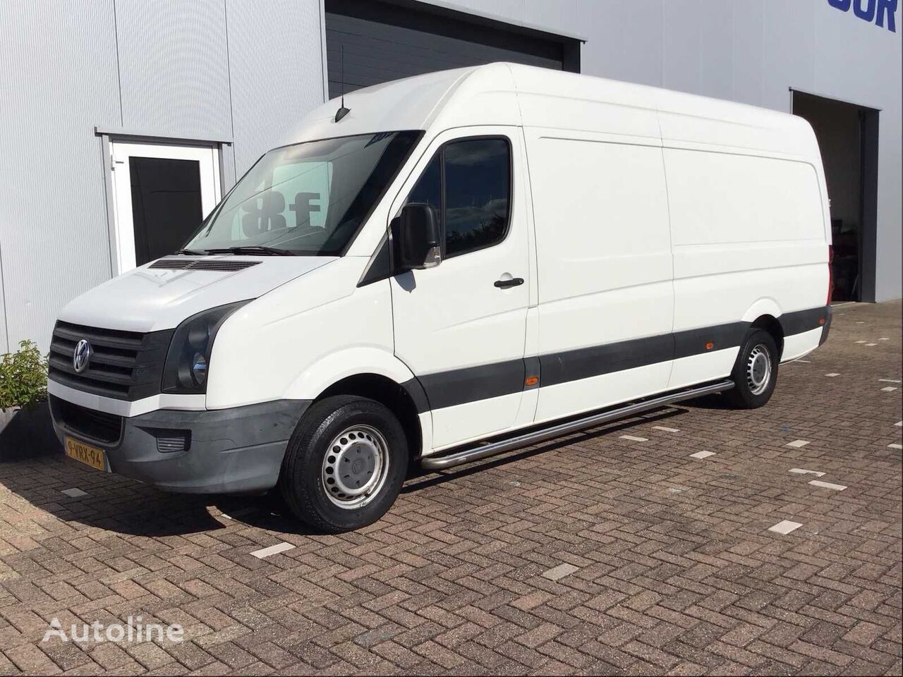 Volkswagen Crafter closed box van