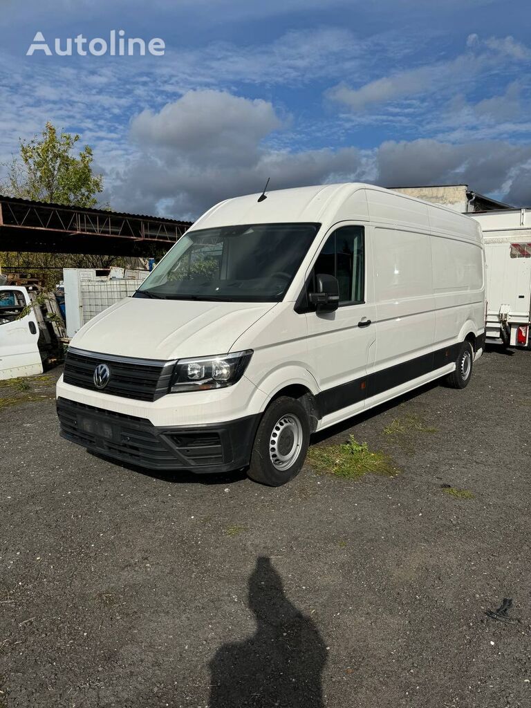 Volkswagen Crafter closed box van