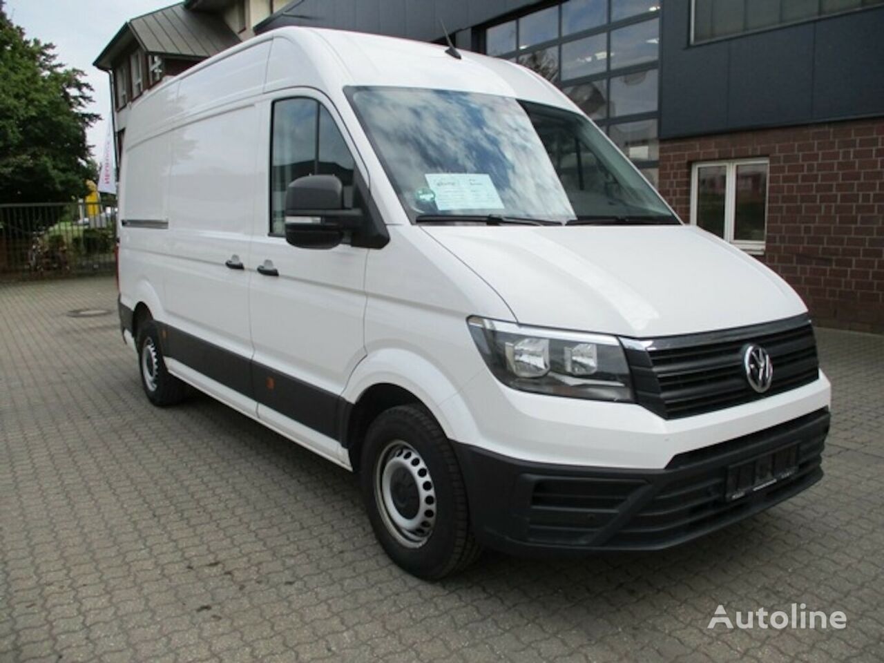 Volkswagen Crafter 35 Radstand Mittel/Hochdach closed box van