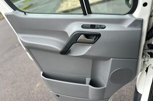 Volkswagen Crafter Cc 2.5 closed box van for sale - Image 7 | Autoline US Volkswagen Crafter Cc 2.5 closed box van | Image 7 - Autoline