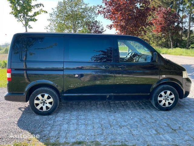 Volkswagen T5 Transporter closed box van