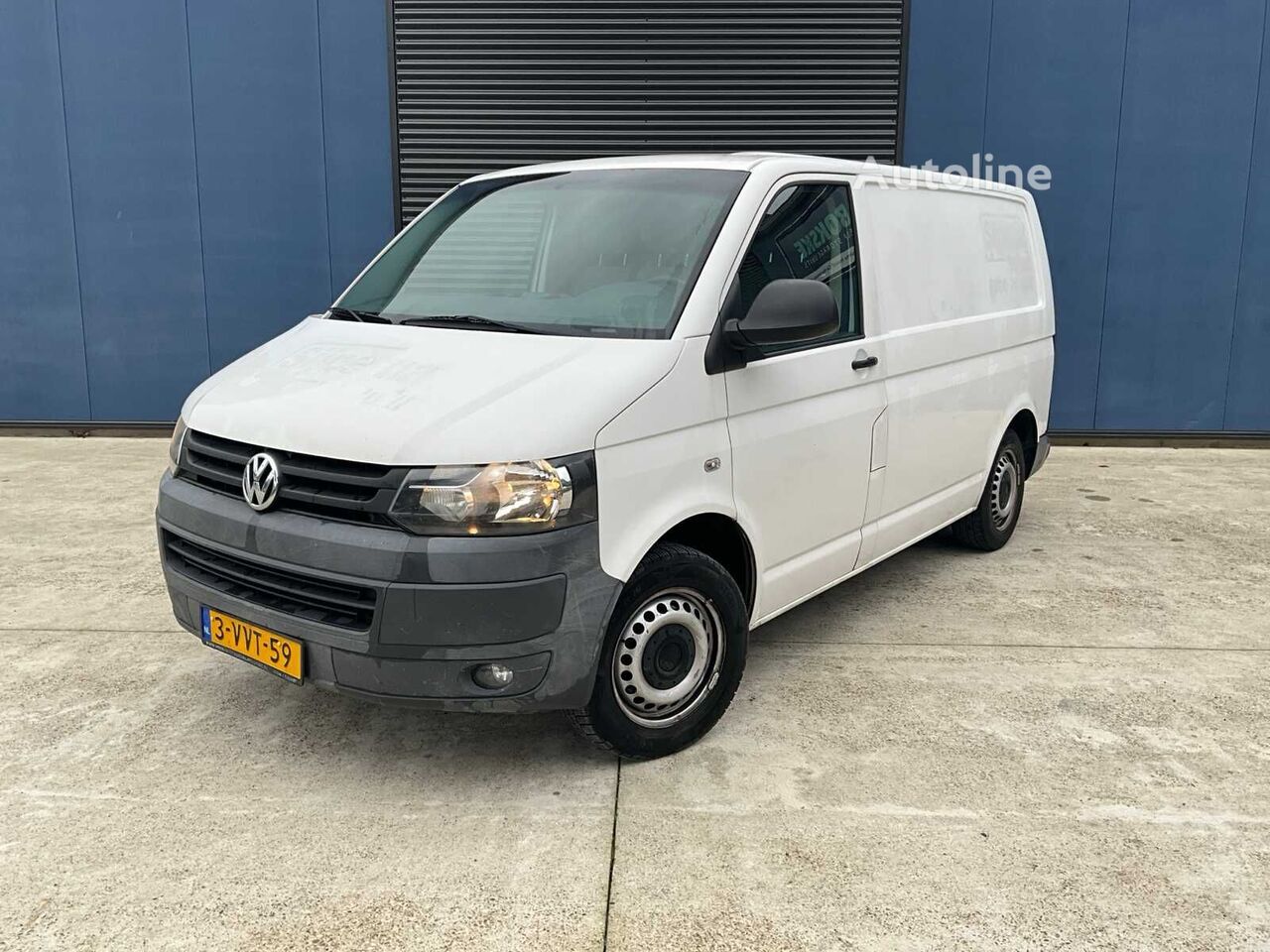 Volkswagen Transporter minibus furgon