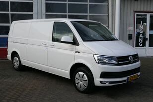 Volkswagen Transporter | 210089Km | 2017 | 110kW | A/C | 3rd Seat | Manual  minibuss varebil