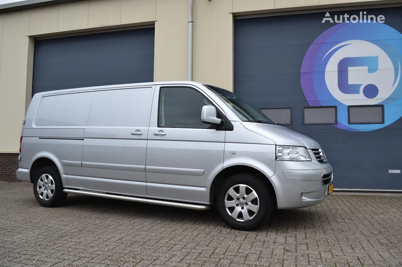 Volkswagen Transporter T5 L2/H1 130 PK 2.5 TDI T-edition - Year 2010 -- Tre gesloten bestelwagen