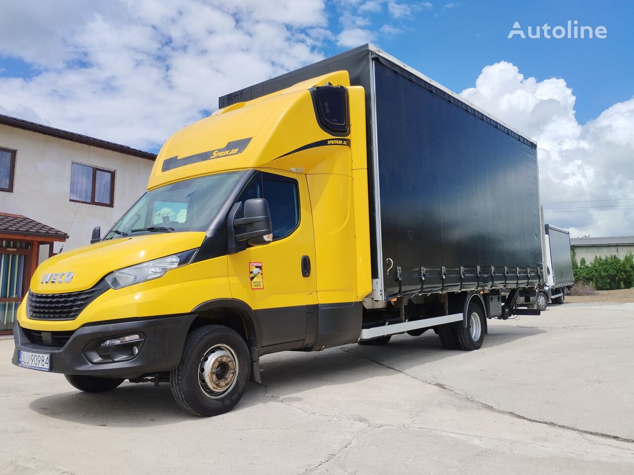 IVECO Daily 72C18 curtainsider truck < 3.5t