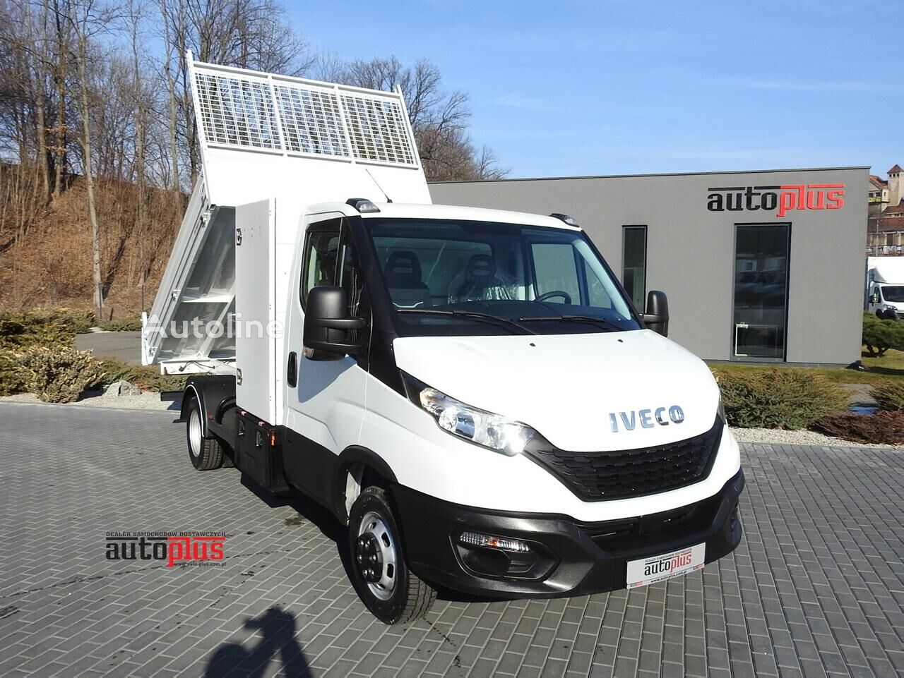 شاحنة قلابة < 3.5طن IVECO DAILY 35C14 WYWROTKA TEMPOMAT BLIŹNIACZE KOŁA  140KM [ 665333 ]