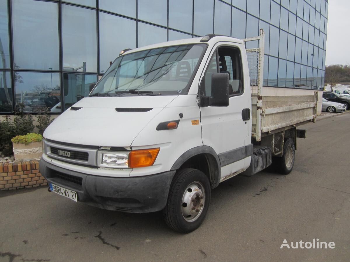 самосвал < 3.5т IVECO Daily 35C11