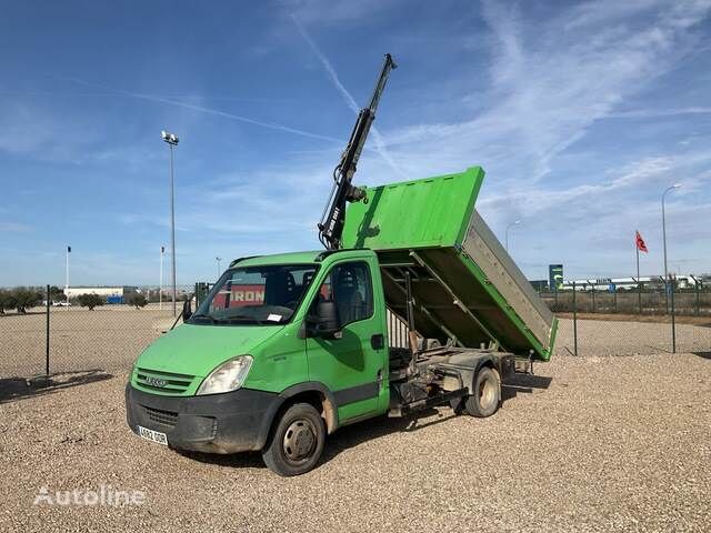 kallur < 3.5t IVECO Daily 35C12