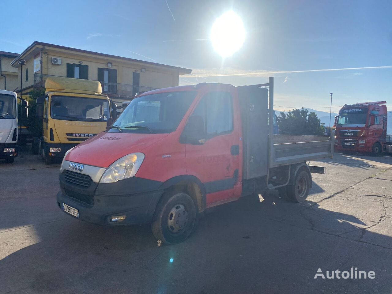 camion-benne < 3.5t IVECO Daily 35C13