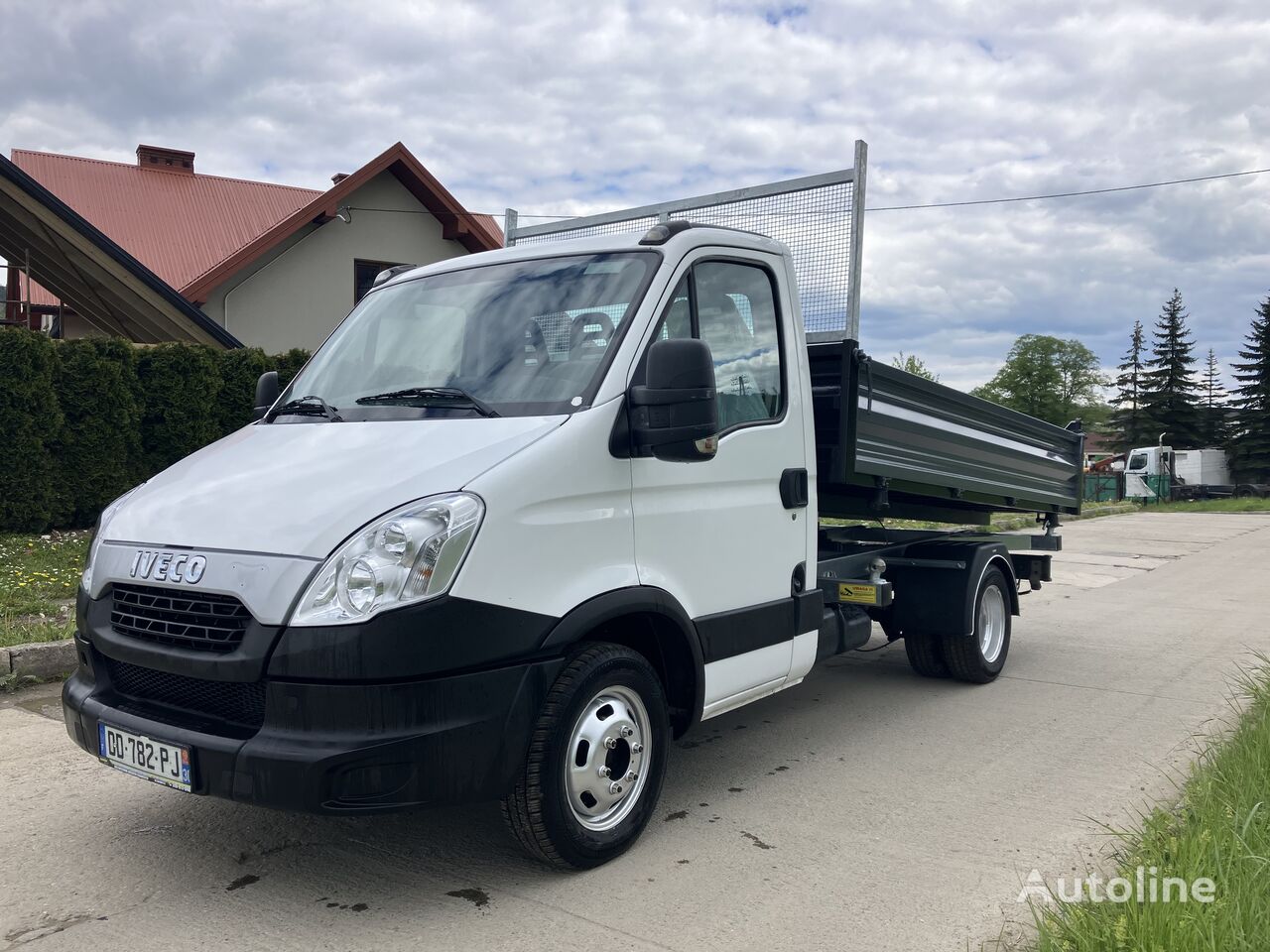 شاحنة قلابة < 3.5طن IVECO Daily 35C13