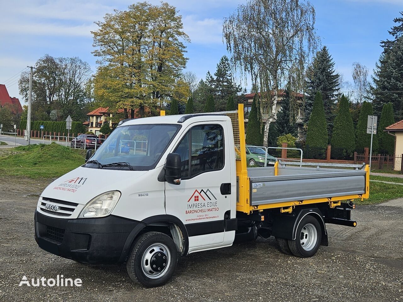 камион самосвал < 3.5т IVECO Daily 35c-15 3 way tipper