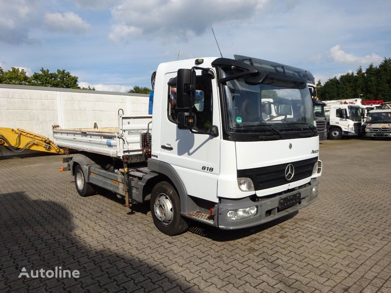 camion-benne < 3.5t Mercedes-Benz Atego 818