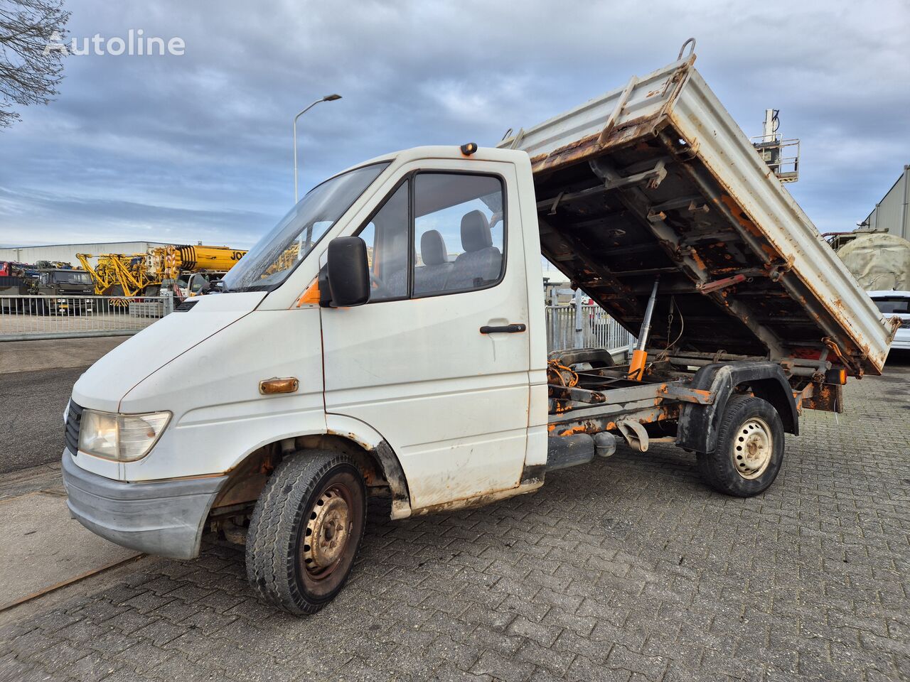 Mercedes-Benz Sprinter 308 dump truck < 3.5t