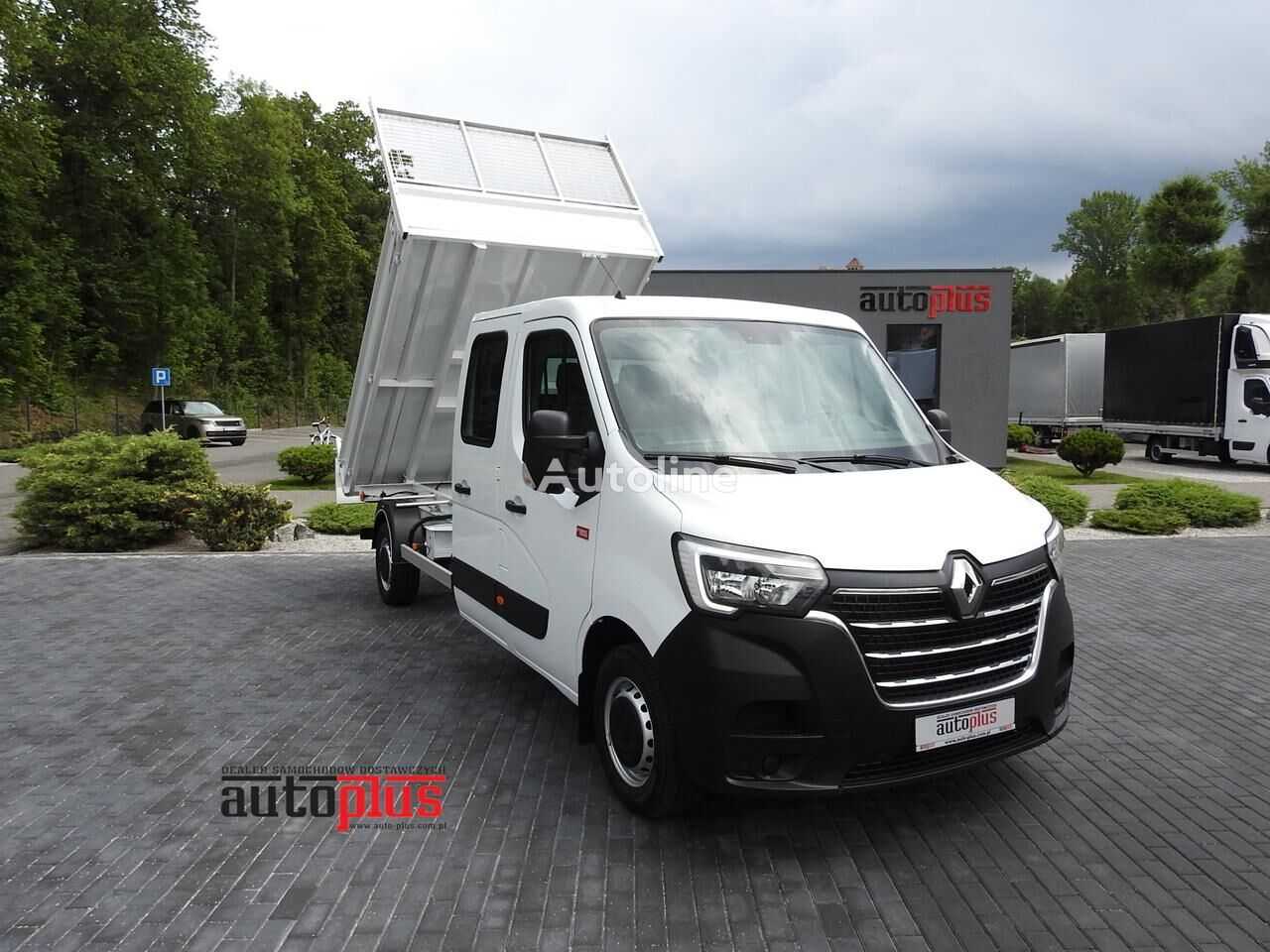 Renault MASTER DOKA pašizgāzējs < 3.5t