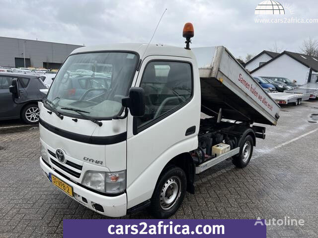 camion-benne < 3.5t Toyota Dyna 100 3.0 D-4D Tipper