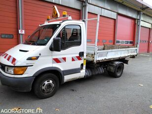 бортовой грузовик < 3.5т IVECO 35C10