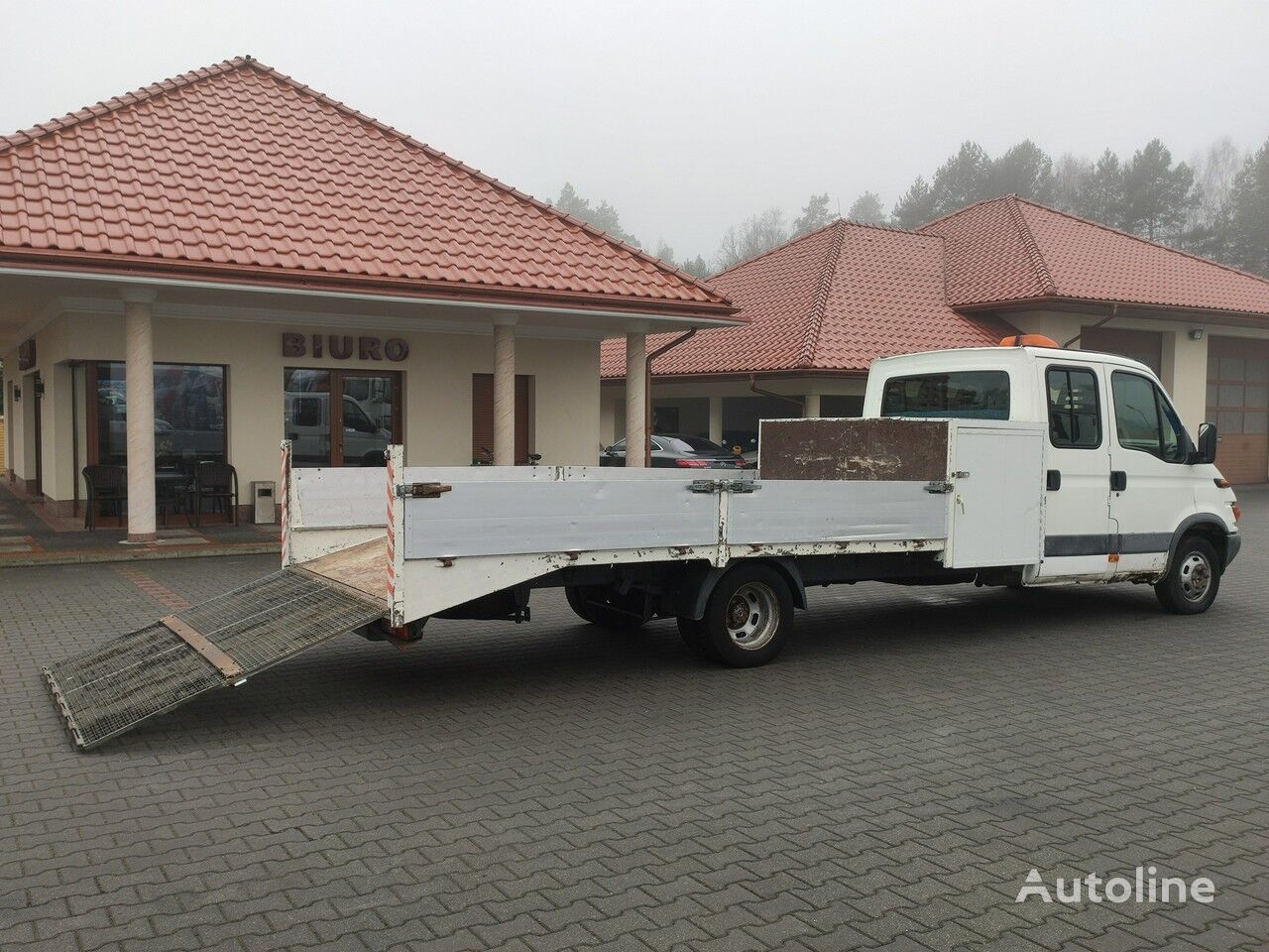 IVECO Daily camión caja abierta < 3.5t