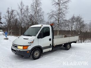 IVECO Daily camión caja abierta < 3.5t