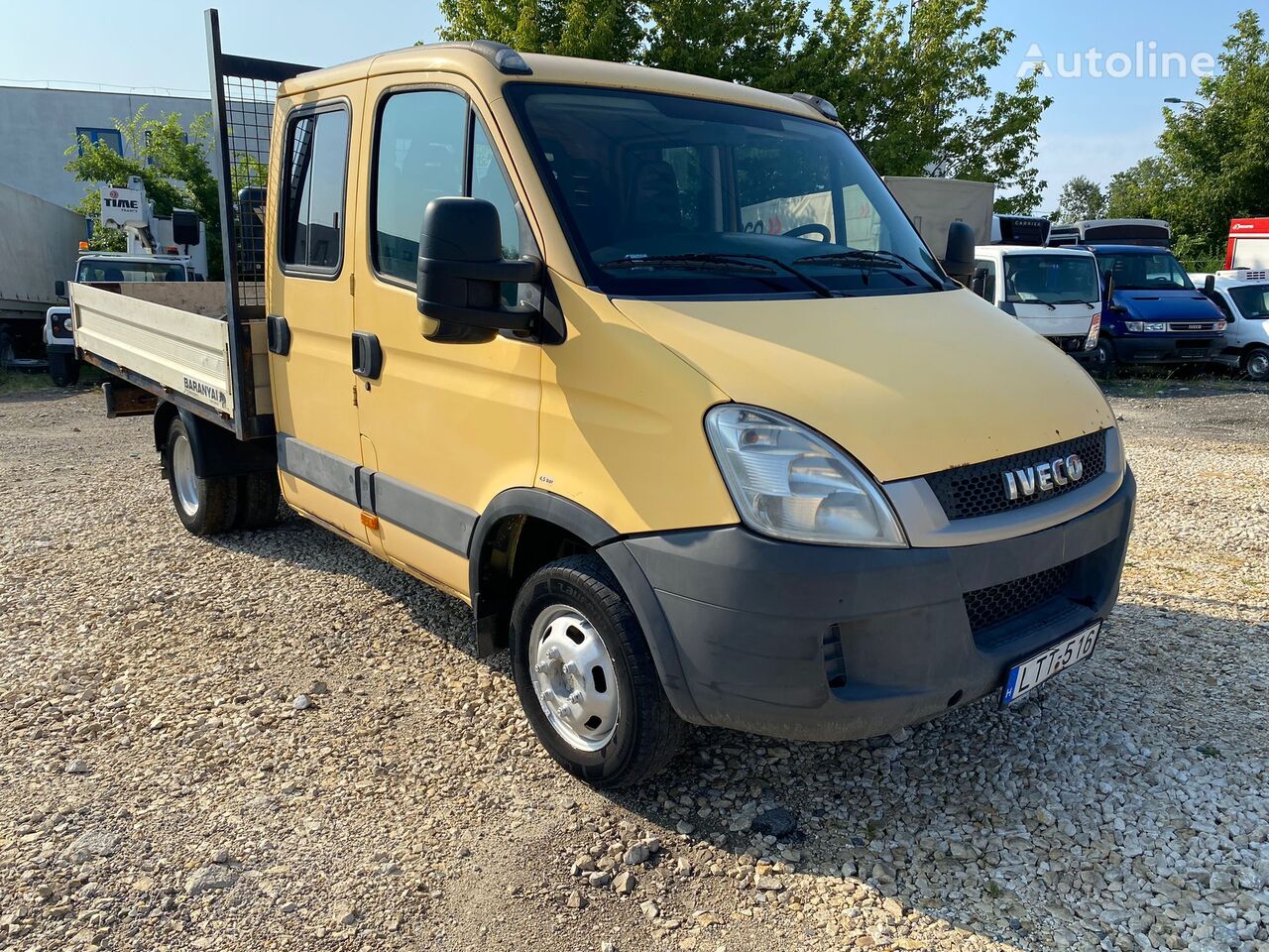 camion plateau < 3.5t IVECO Daily 35 C 18 Plane Doka