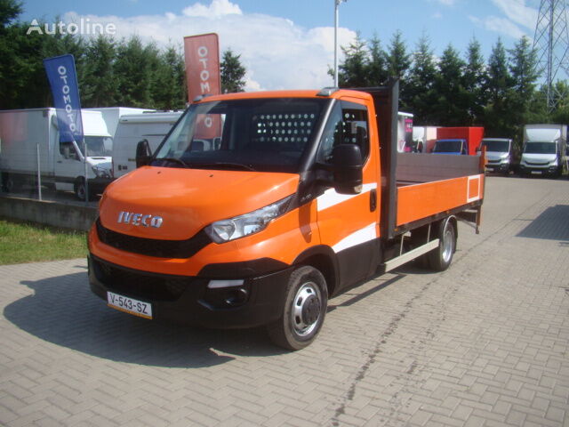 شاحنة مسطحة < 3.5طن IVECO Daily 35C11