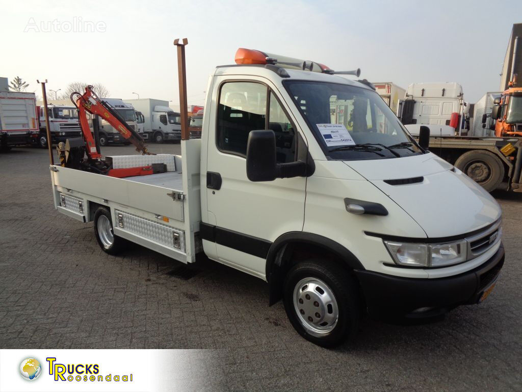 бортовой грузовик < 3.5т IVECO Daily 40C17 + Manual + Palfinger Crane