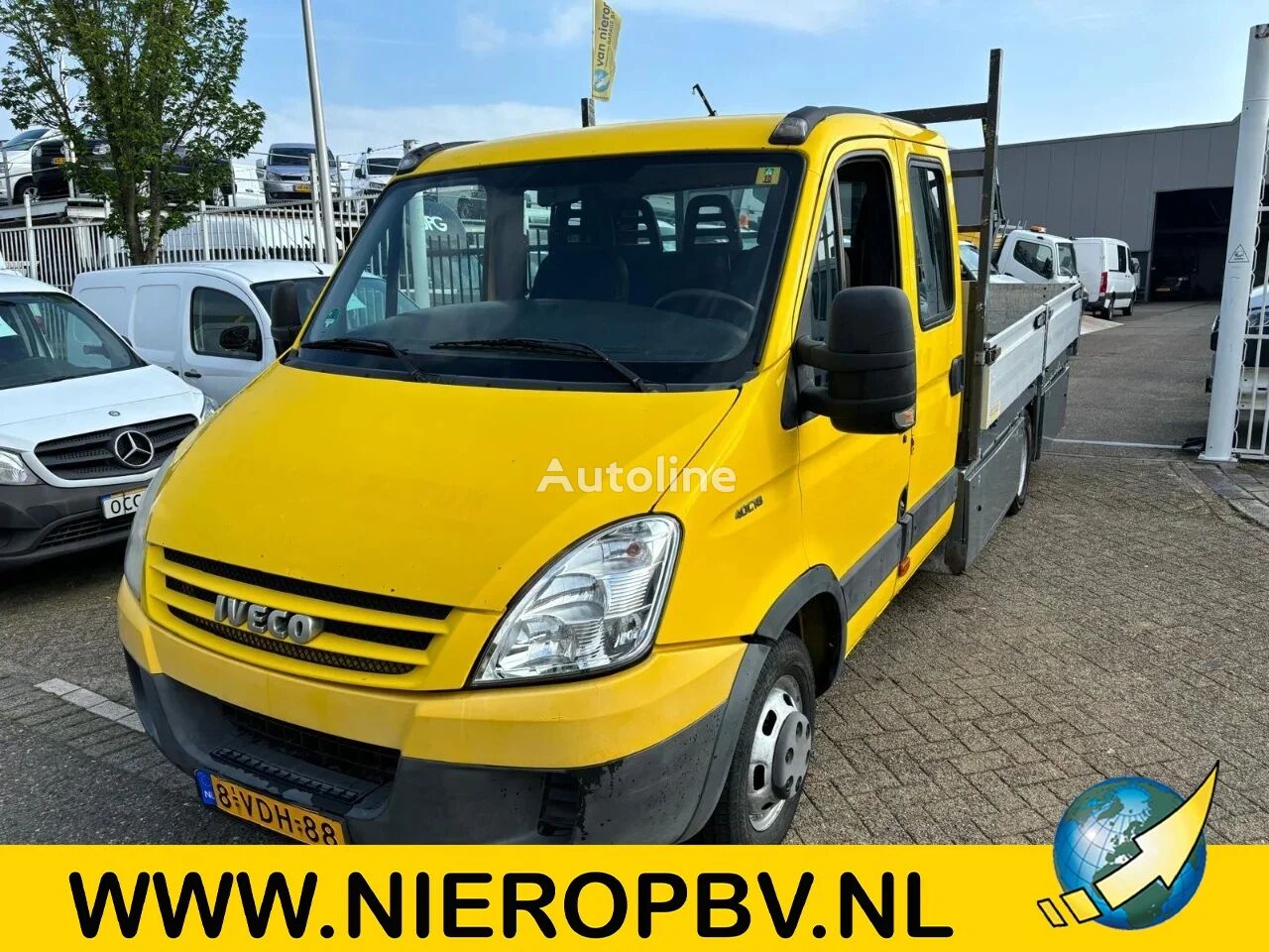 IVECO Daily 40C18 Dubbelcabine Openlaadbak 6500KG Trekvermogen Pritsche LKW < 3.5t