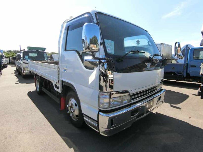 Isuzu ELF camión caja abierta < 3.5t