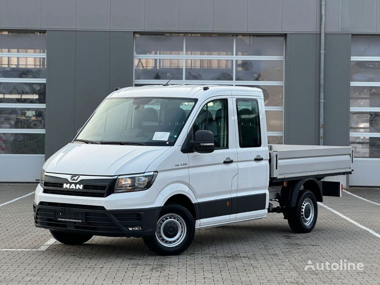 новый бортовой грузовик < 3.5т MAN TGE 3.160 DoKa Pritsche *Kurz* 3,5 AHK Automatik