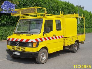 Mercedes-Benz 307 DUBBELE CABINE - OPEN LAADBAK flatbed truck < 3.5t