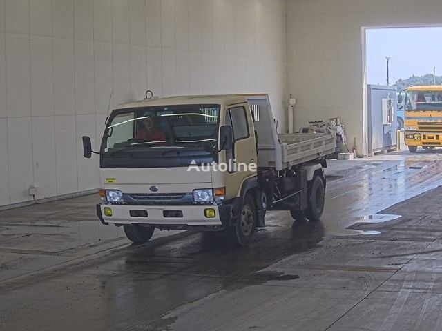 camion pianale < 3.5t Nissan CONDOR