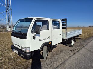 Nissan Cabstar flatbed truck < 3.5t